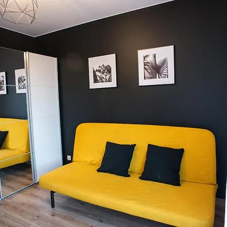 Aura Apartment